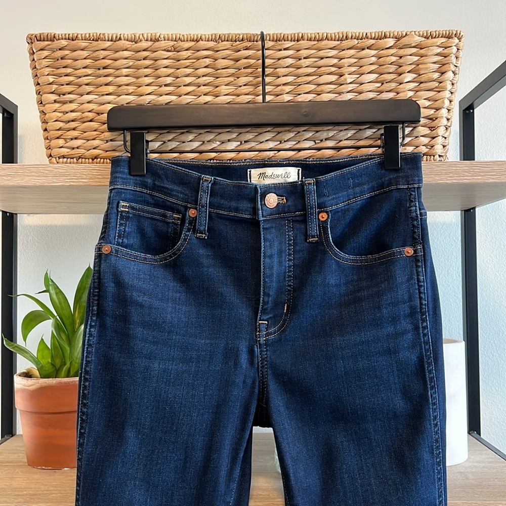 Madewell 10" High Rise Skinny Dark Wash Jeans, 26P - Picture 2 of 9